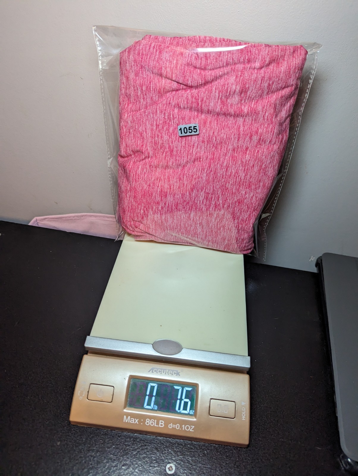 Reebok Polyester Stretch Pink Long Sleeve Round Neck Top Womens Small RN104141