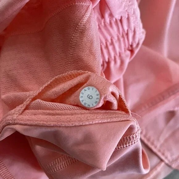 Lululemon Free Spirit Tank High Neck Tie Back Light Coral Size 6
