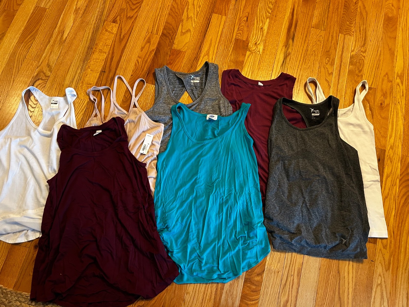 Athletic & Regular Tank Top Size XS Lot of 8, All Old Navy, 5 Active Athletic