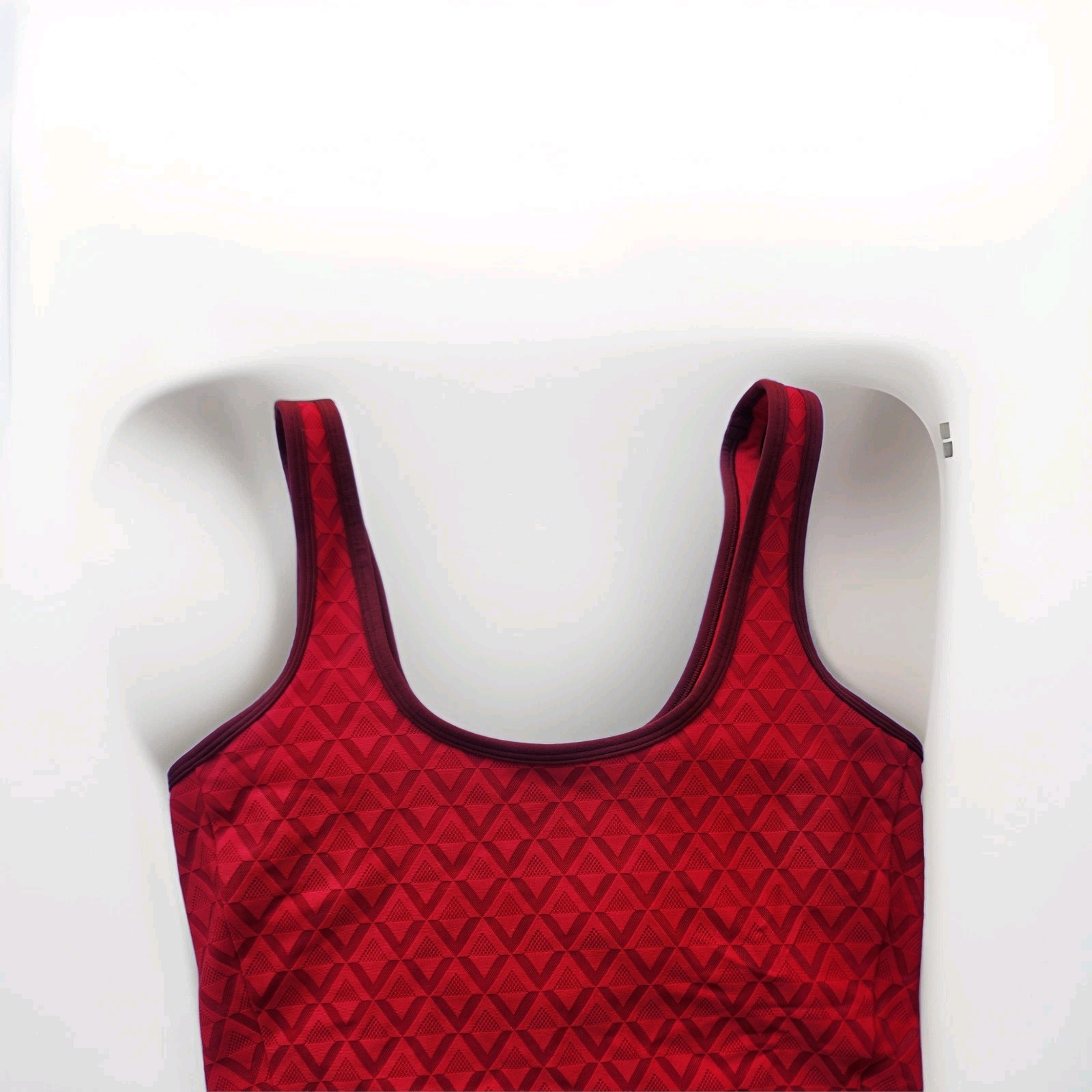 Lululemon Red Bra Top Size Small Brand New No Tags Fast Shipping