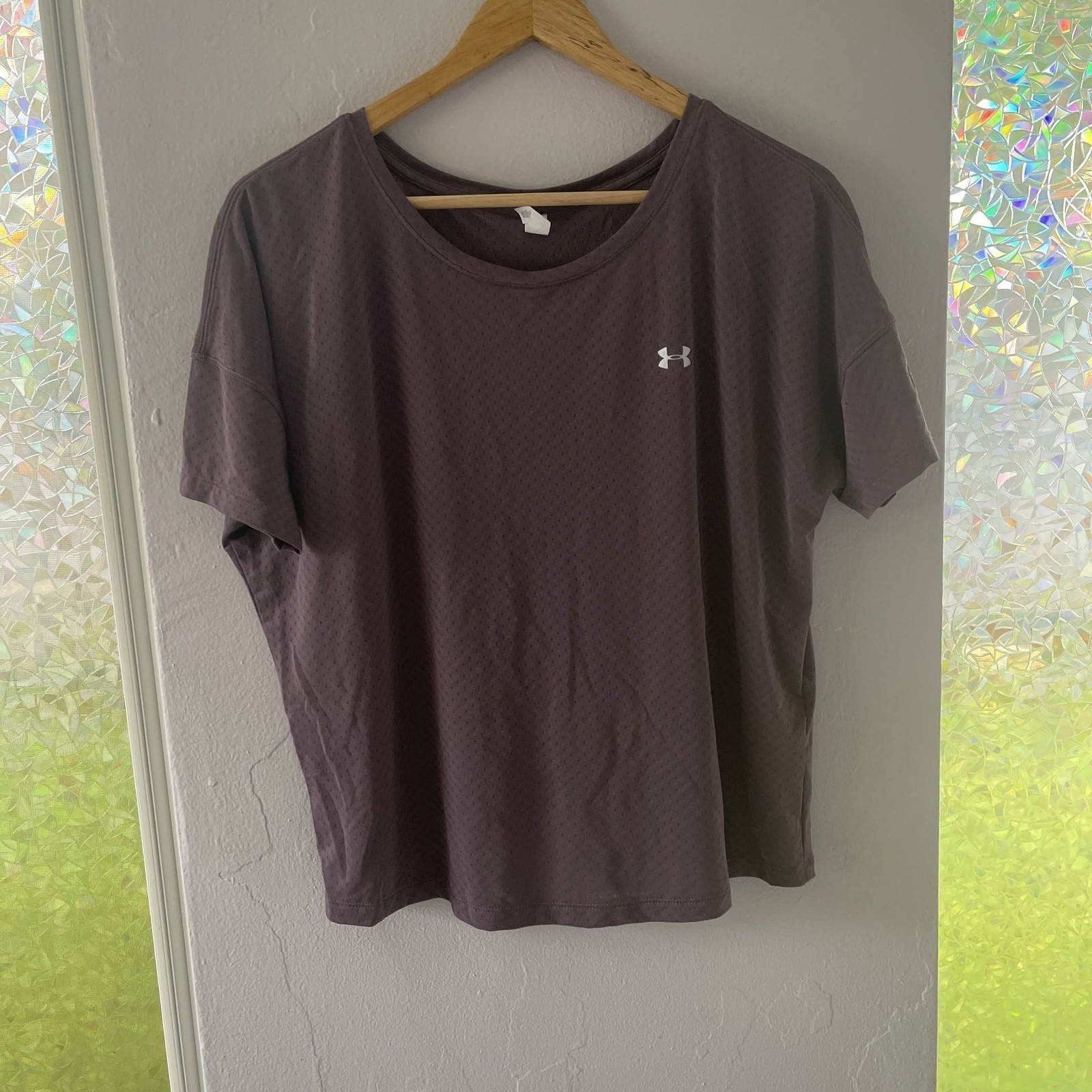 Under Armour Women’s Perforated Athletic T-Shirt, Short Sleeve, Purple, Size SM