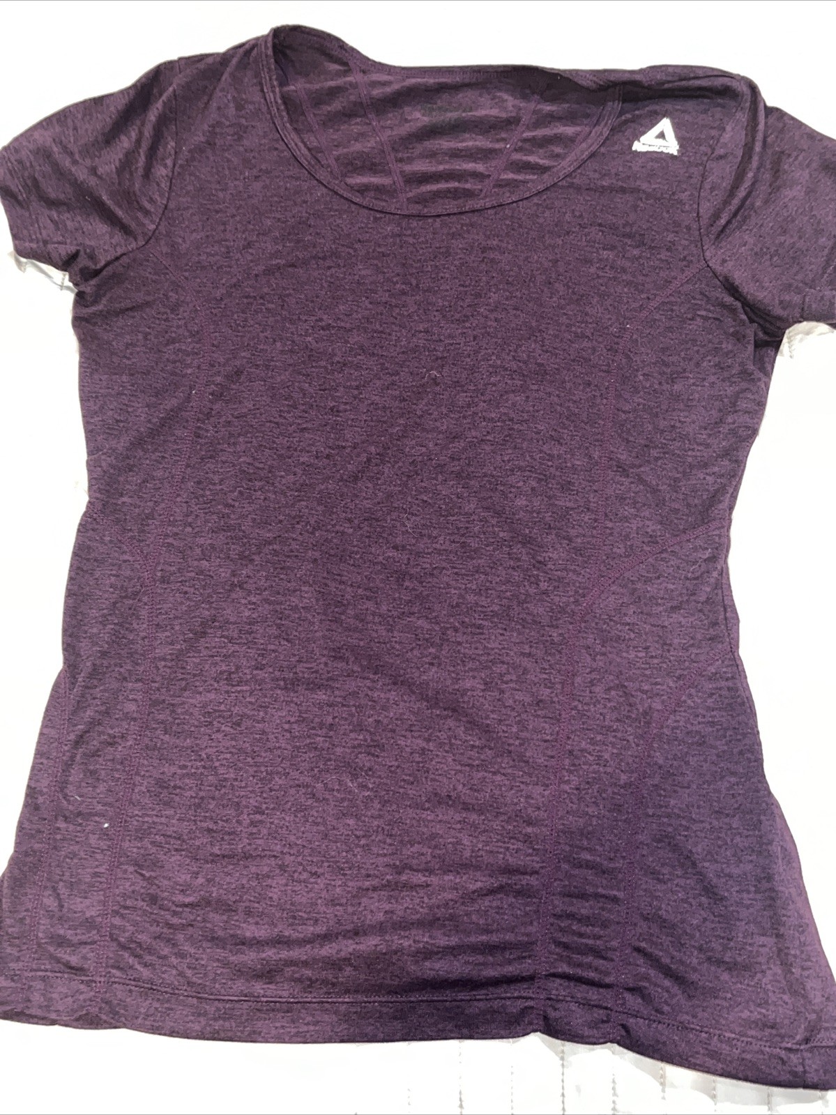 Reebok Women’s T-Shirt Maroon Burgundy XS