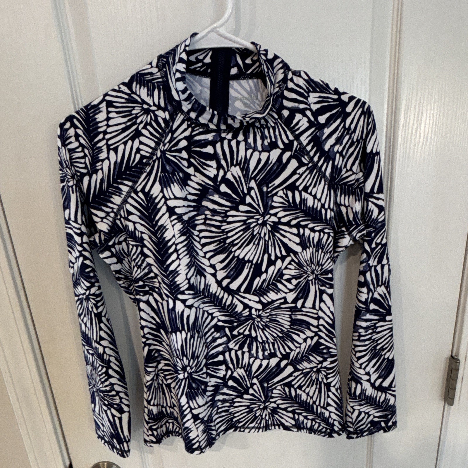 Garnet Hill 1/4 Zip Mock Neck Stretch Floral Knit Rash Guard Top Women S