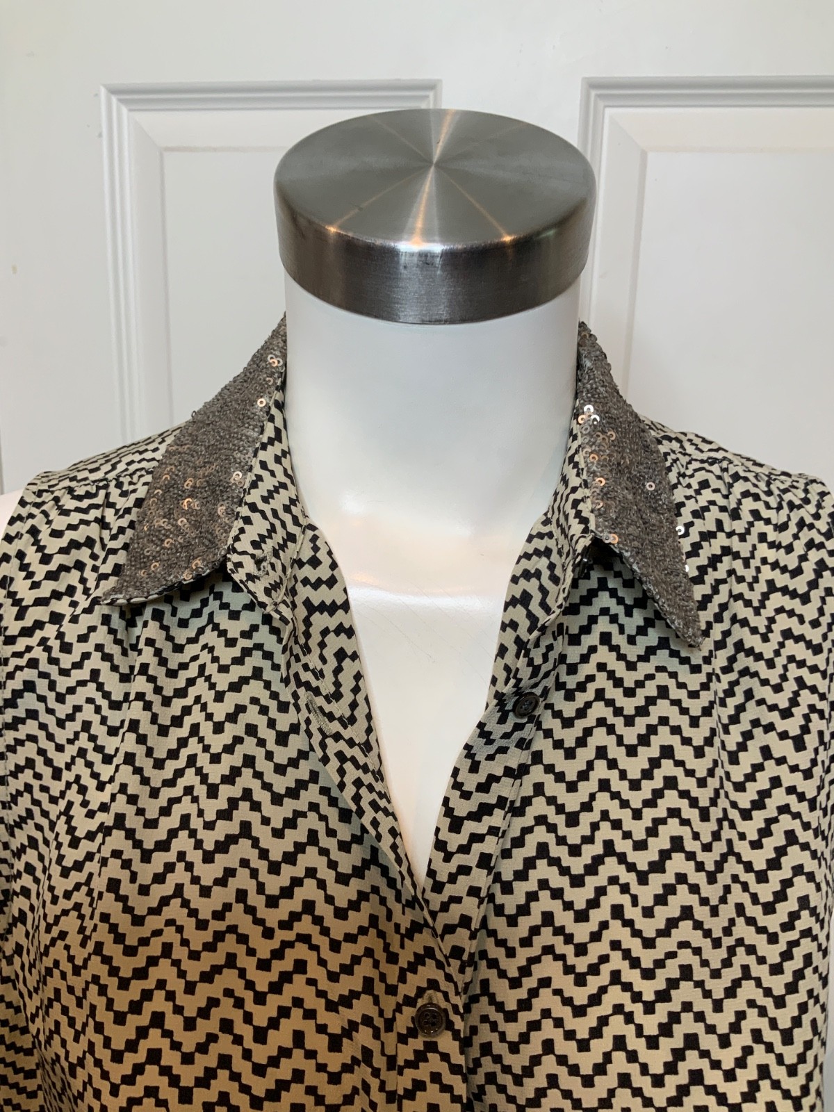 Elizabeth and James Multicolor Button-Up Sequin Collared Silk Tank Top, Size S