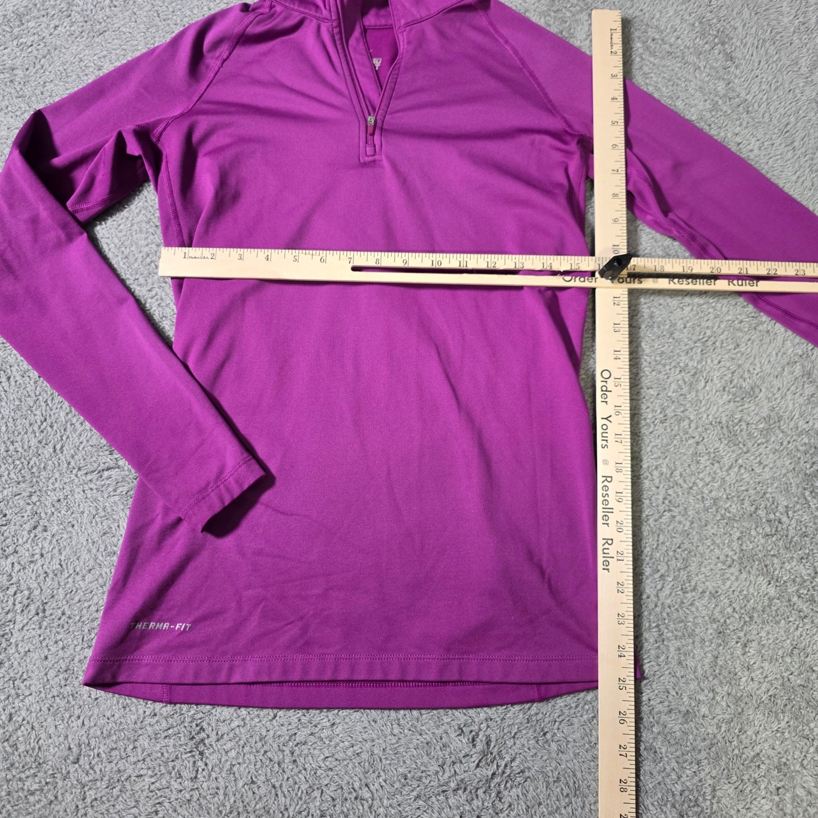 Nike Womens Medium Pro Combat Hyperwarm Quarter Zip Pullover Purple Thumbholes
