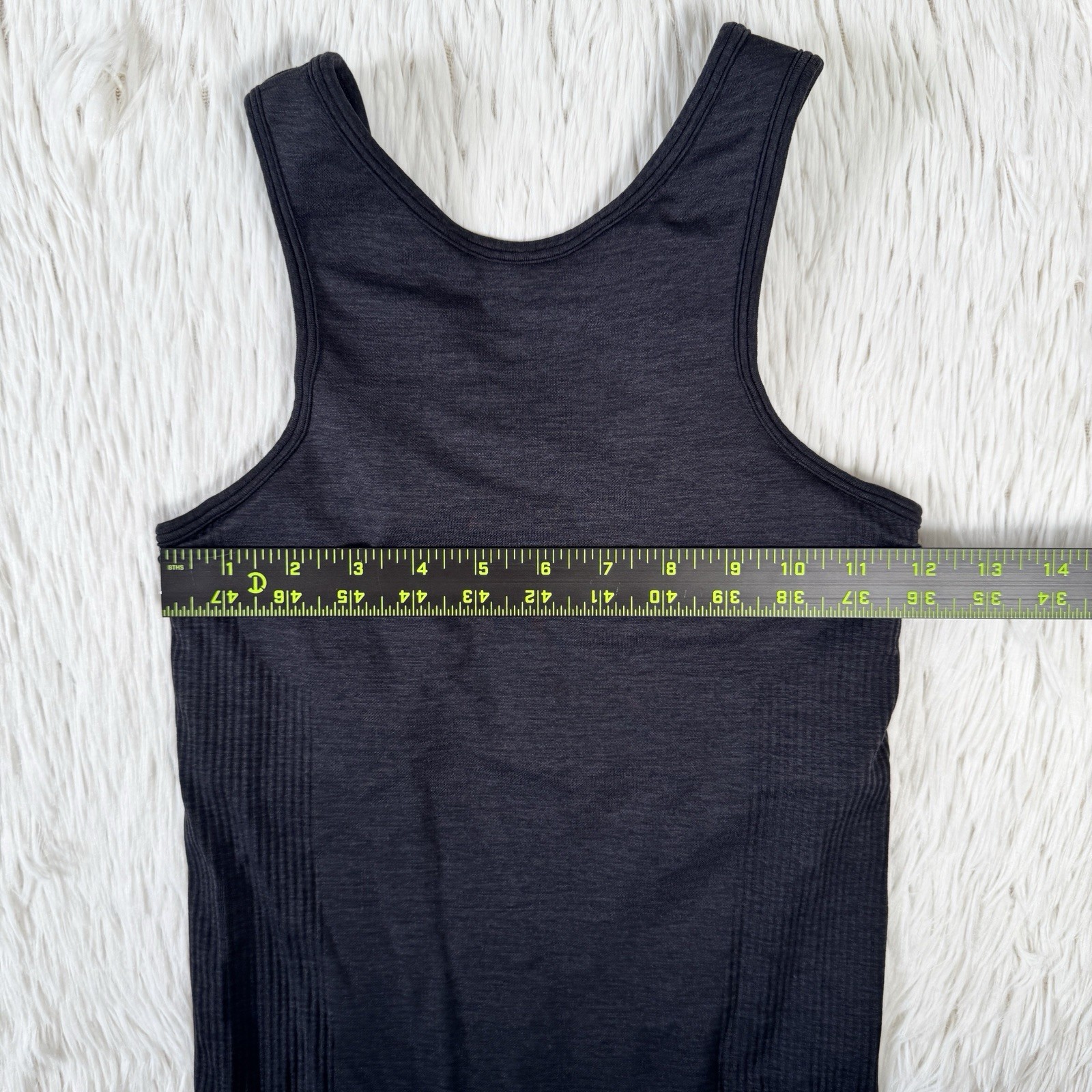 Lululemon Black Wide Strap Compression Performance Tank Top Women’s Size **6
