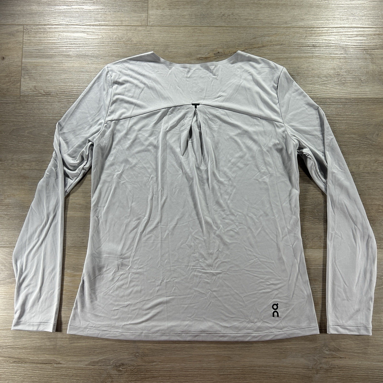 On Cloud Large Gray Performance Long T Lightweight Long Sleeve