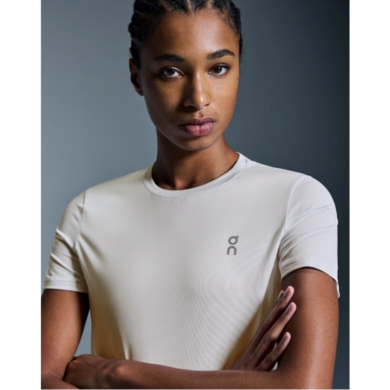 On Damen Laufshirt Core-T Beige | M