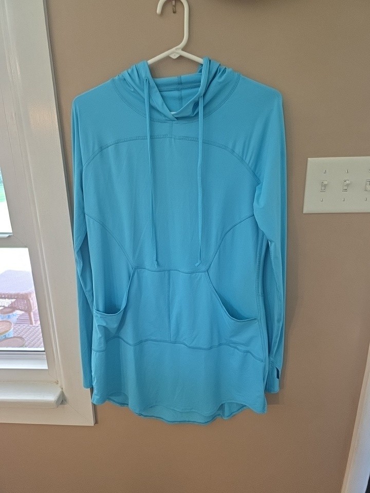 BloqUV LARGE Hoodie Long Sleeve Cover-Up Women’s Lightweight Swim Aqua Blue