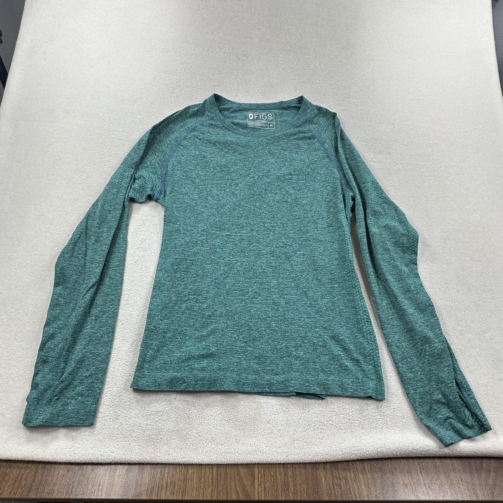 Figs Salta Seamless Shirt Womens XL Green Long Sleeve Underscrub Base Layer