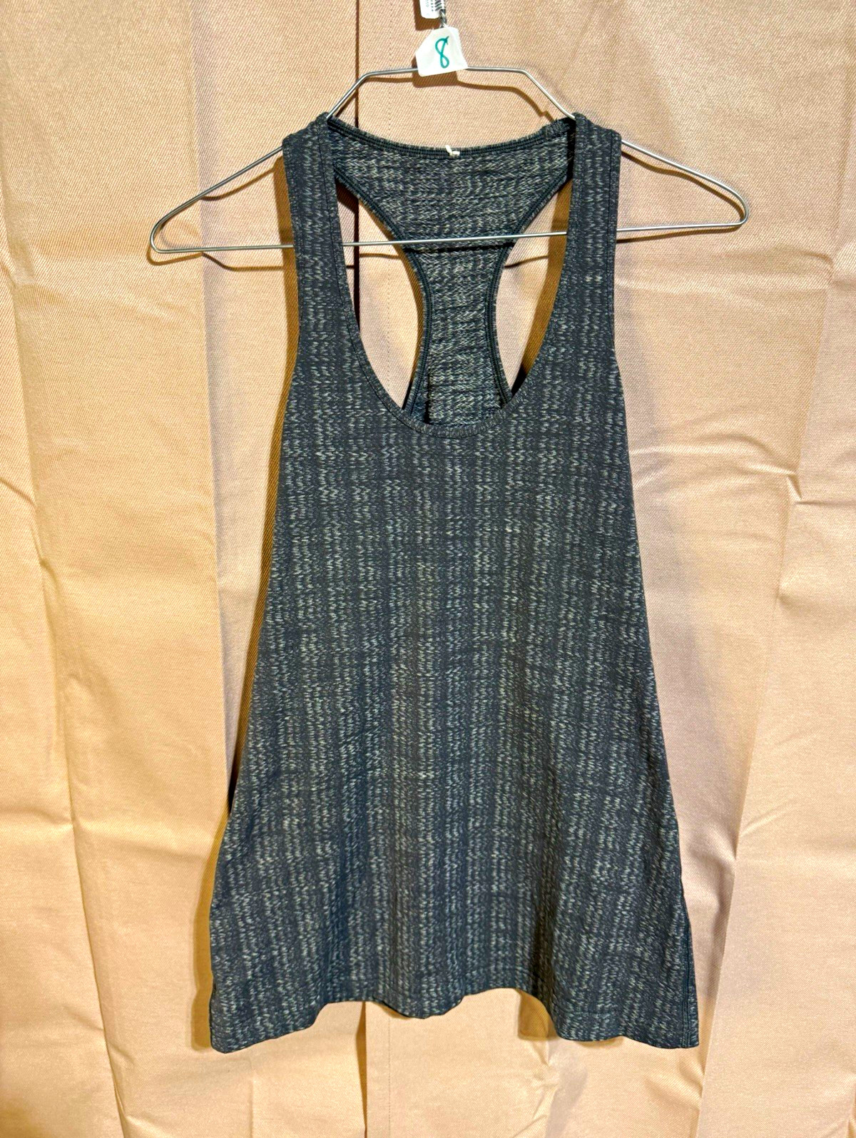lululemon Women’s Heathered Gray Racerback Scoop Neck Tank 8