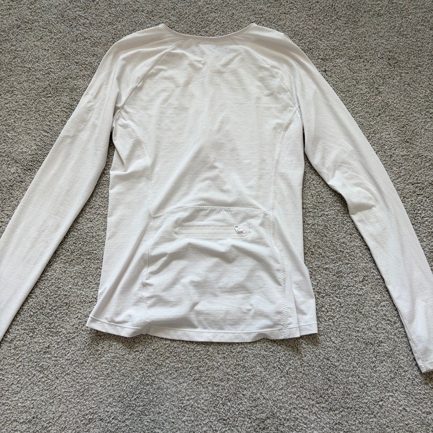 Athleta Pacifica Wrap Front Top Womens M White Long Sleeve Sun Protection Zip Up