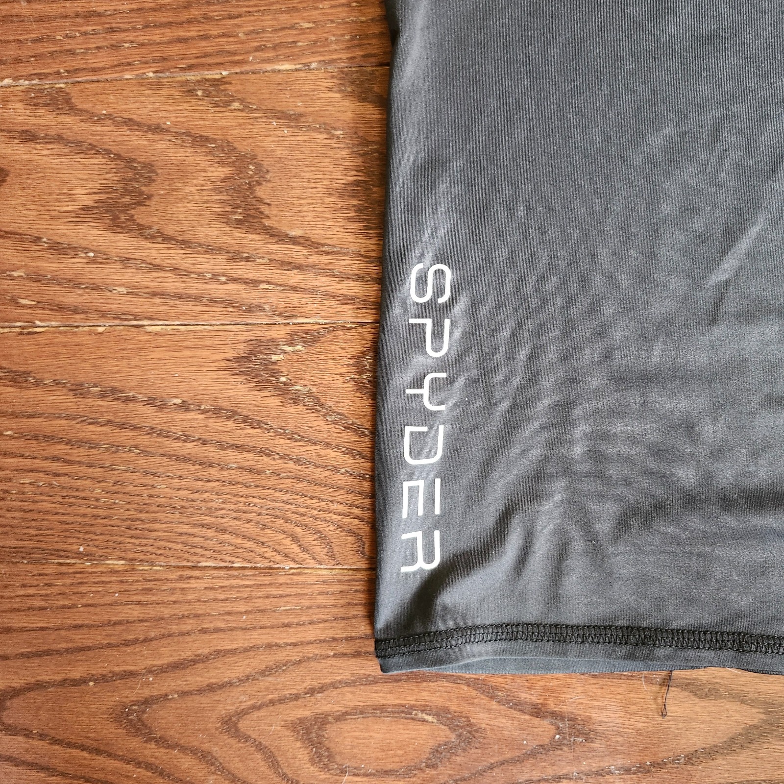 Spyder H2O Surf Sand Sun Collection Tech T-Shirt Women’s Size L Charcoal Gray