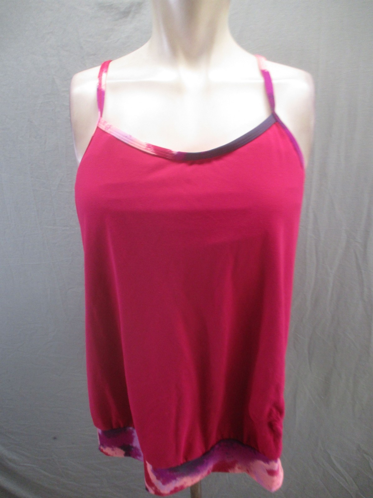 NIKE Size XL Womens Red Cami Built-In Bra Training Running Lightweight Tank 383