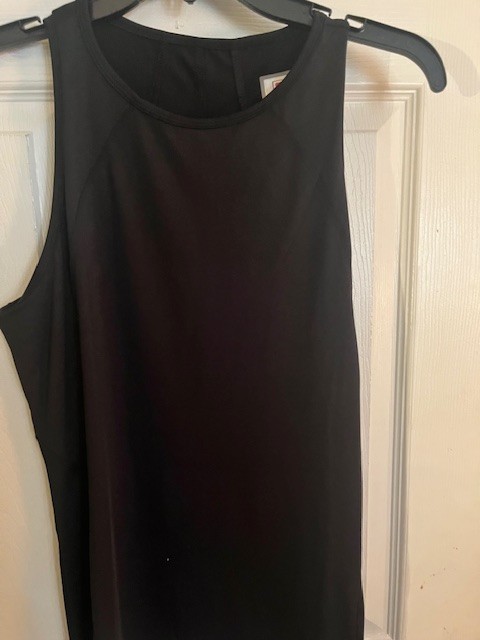 FILA Ladies Essential full coverage tank Size Large, 88% Polyester, 12% Spandex