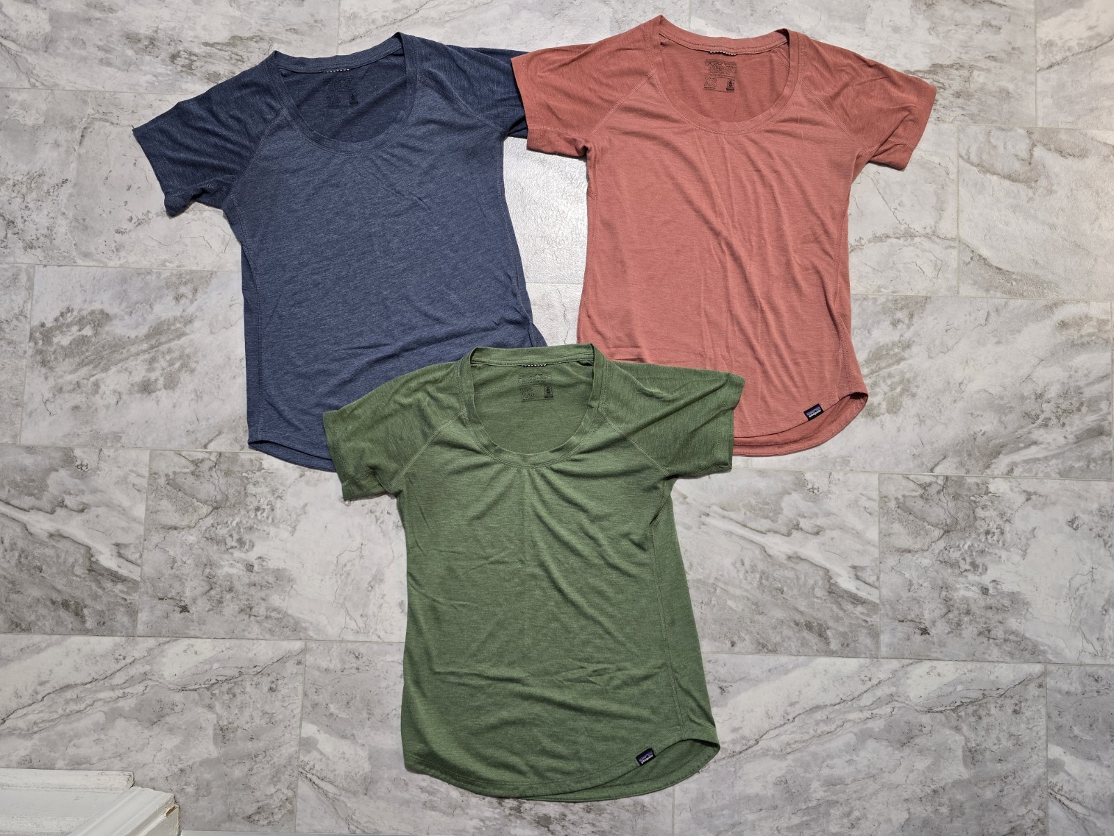 Lot of 3 Patagonia Capilene Cool Trail T-Shirts All Women Sz XS Blue, Green, Red