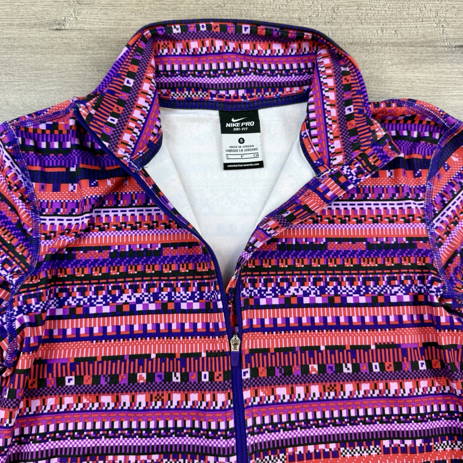 Nike Pro Dri-Fit Hyperwarm Engineered Print 1/2 Zip Aztec Tribal Women’s Small