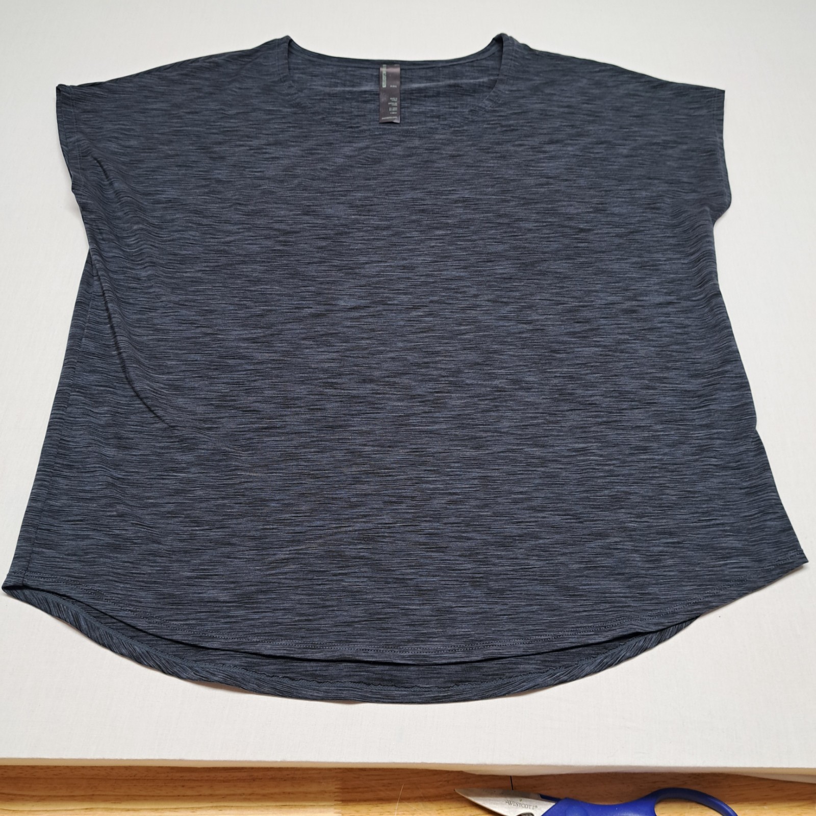 Mondetta Womens XL Heather Gray Athletic Tee Short Sleeve Crew Neck…