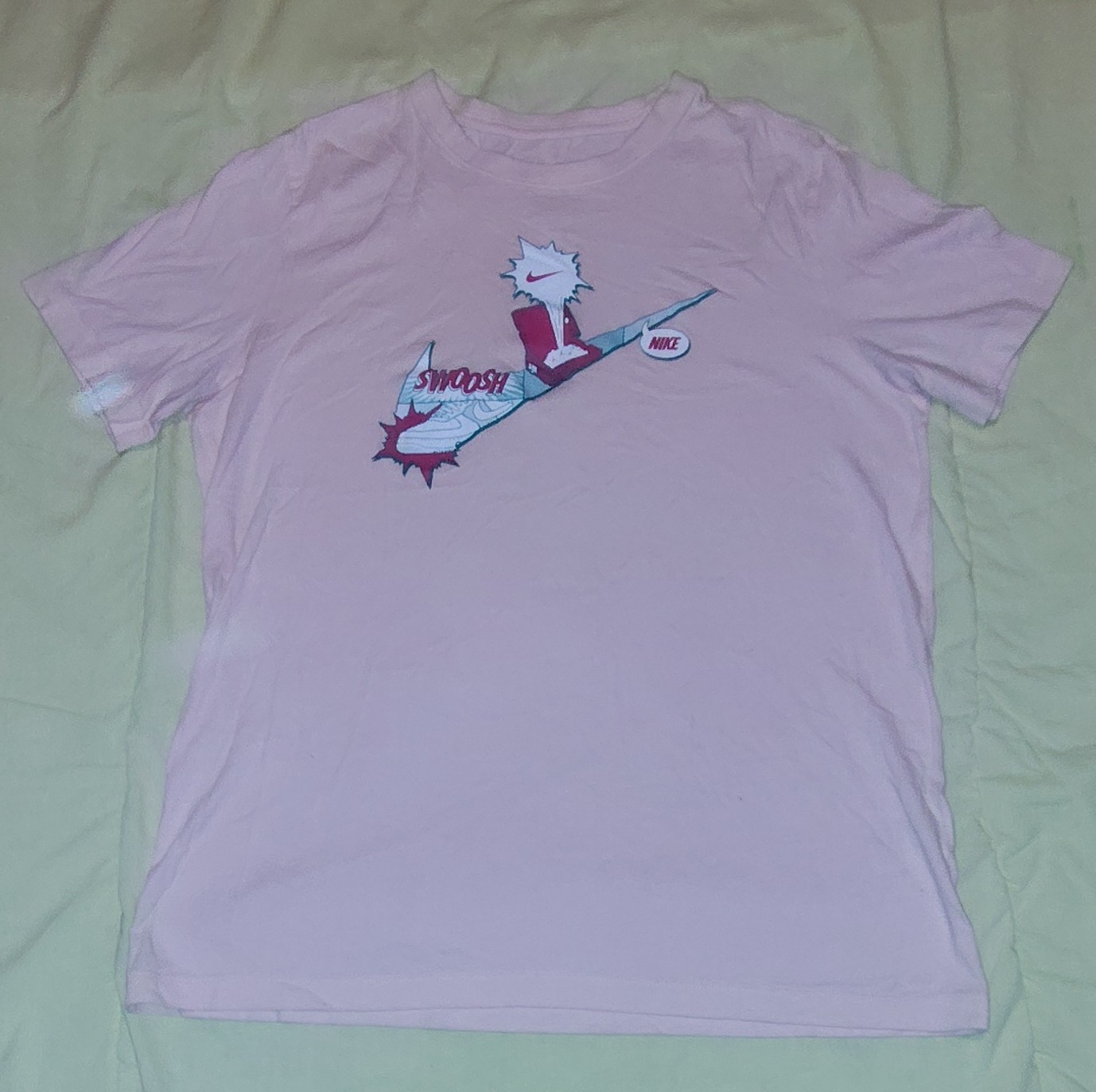 Nike Women’s Large The Nike Tee Swoosh Light Pink Peach
