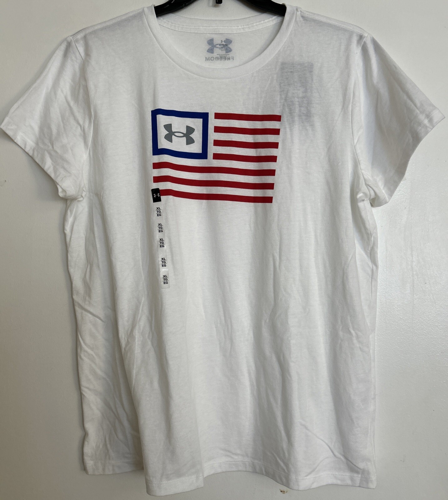 NWT! Under Armour Women’s Sz XL / Red/White/Blue USA FLAG ~ Tee