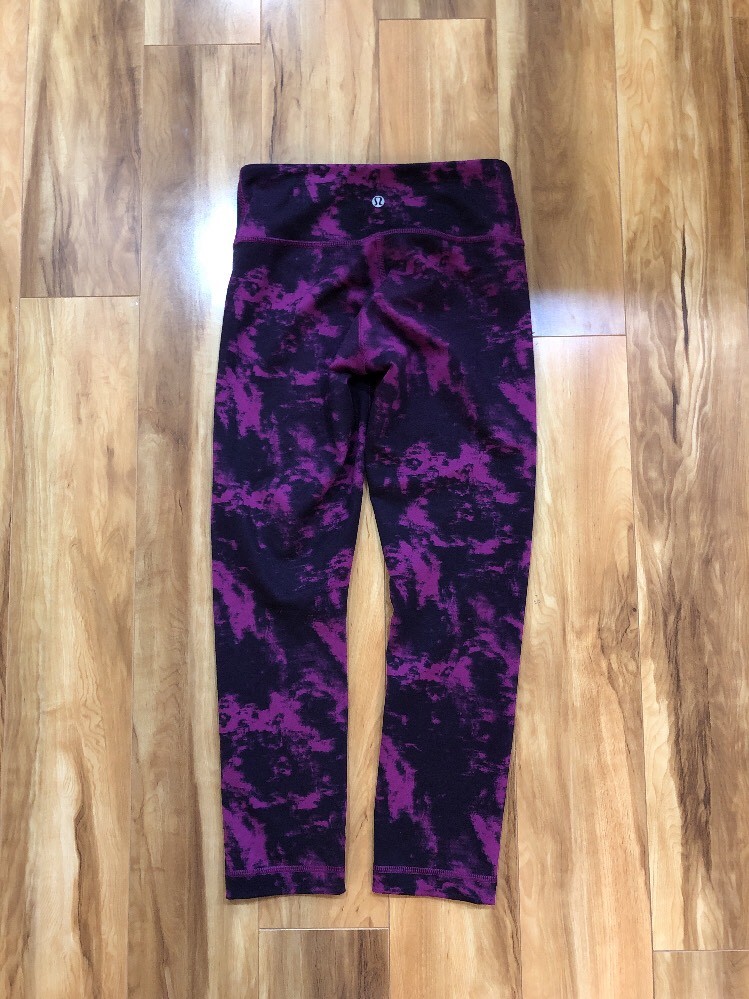 Lululemon Wunder Under Crop II Full-On Luon Breezie Regal Plum Black – Sz 2 EUC