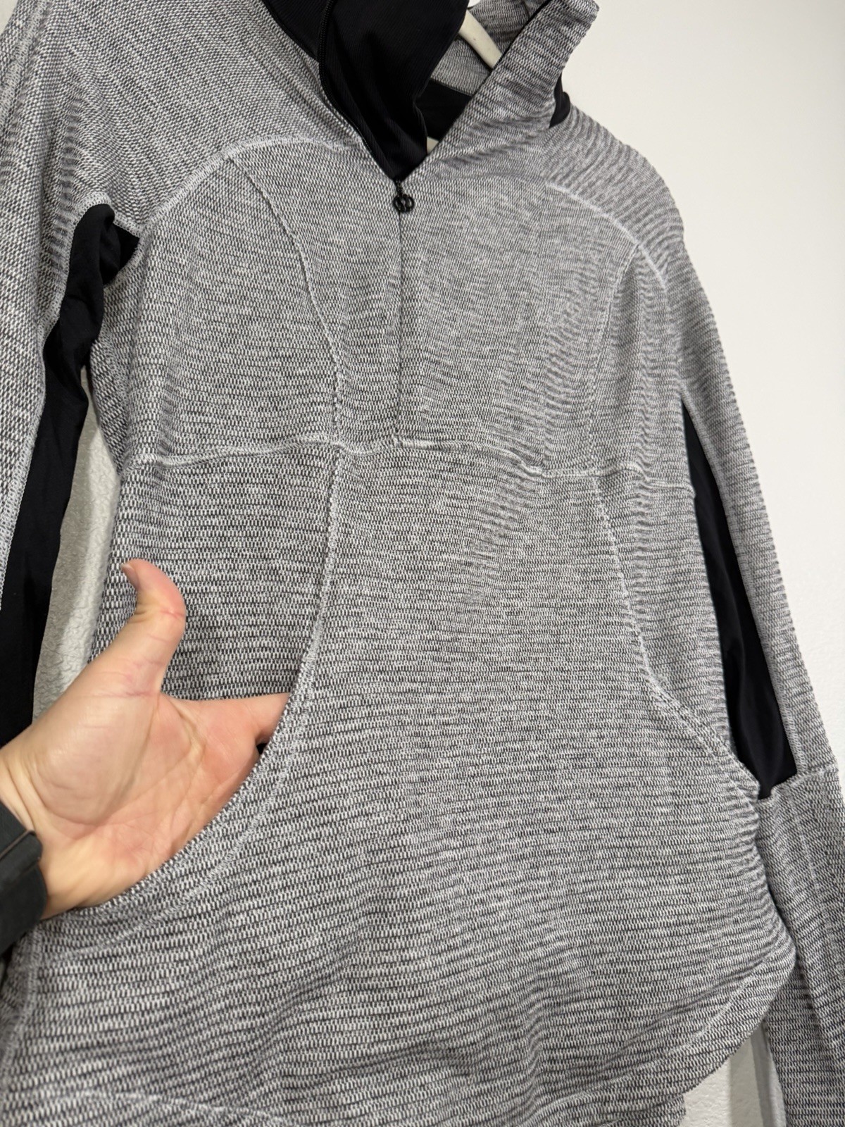 lululemon athletica Base Runner Herringbone Performance Half-Zip Gray Women 6