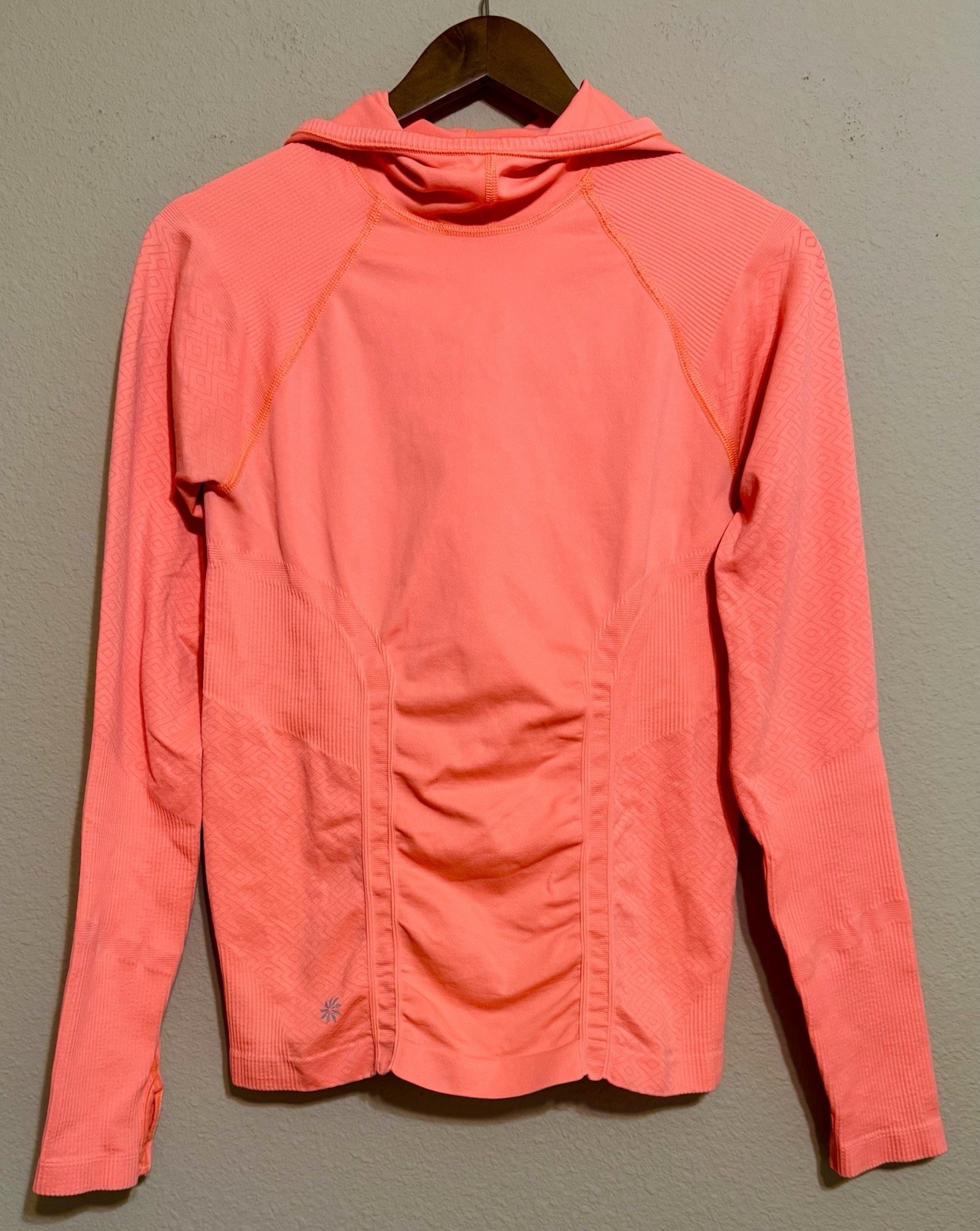 Athleta Women’s M Tracker Hoodie Top Coral Orange Active wear Running Workout