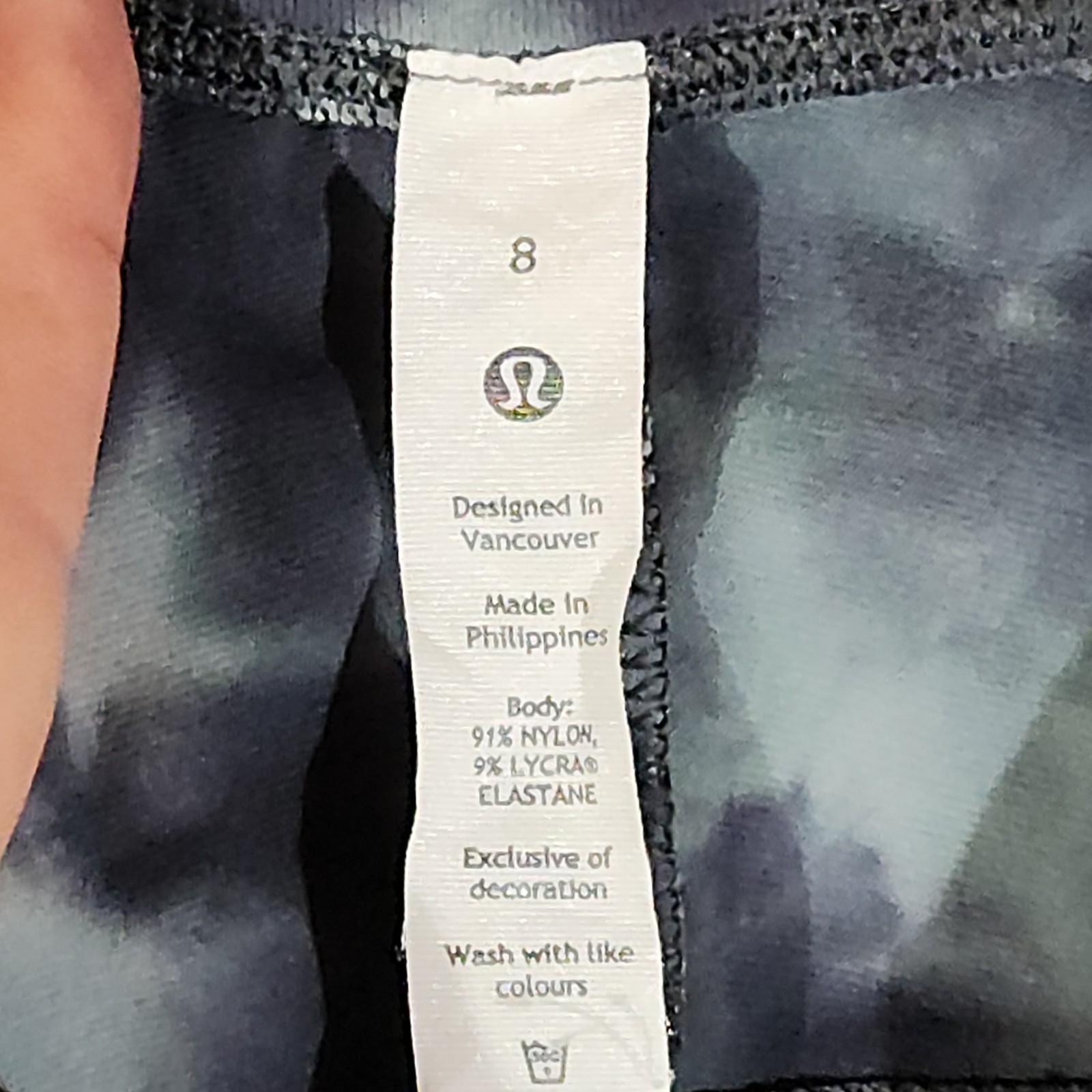 Lululemon Cropped Pullover Womens Size 8 Tie-Dye Athleisure Gym Running Yoga