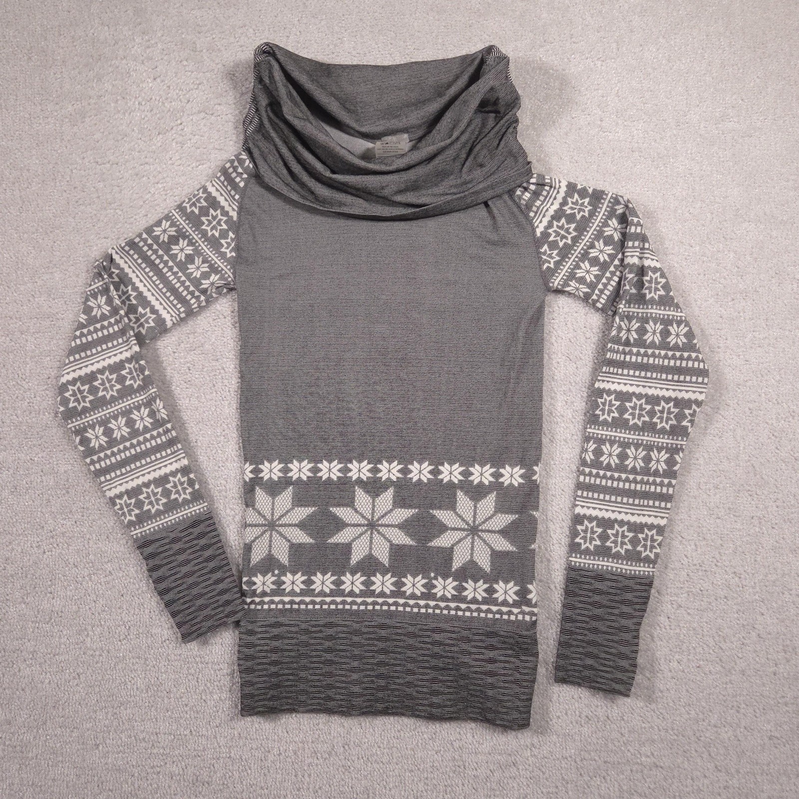 Climawear Shirt Womens Small Gray Fair Isle Cowl Neck Seamless Thermal Top