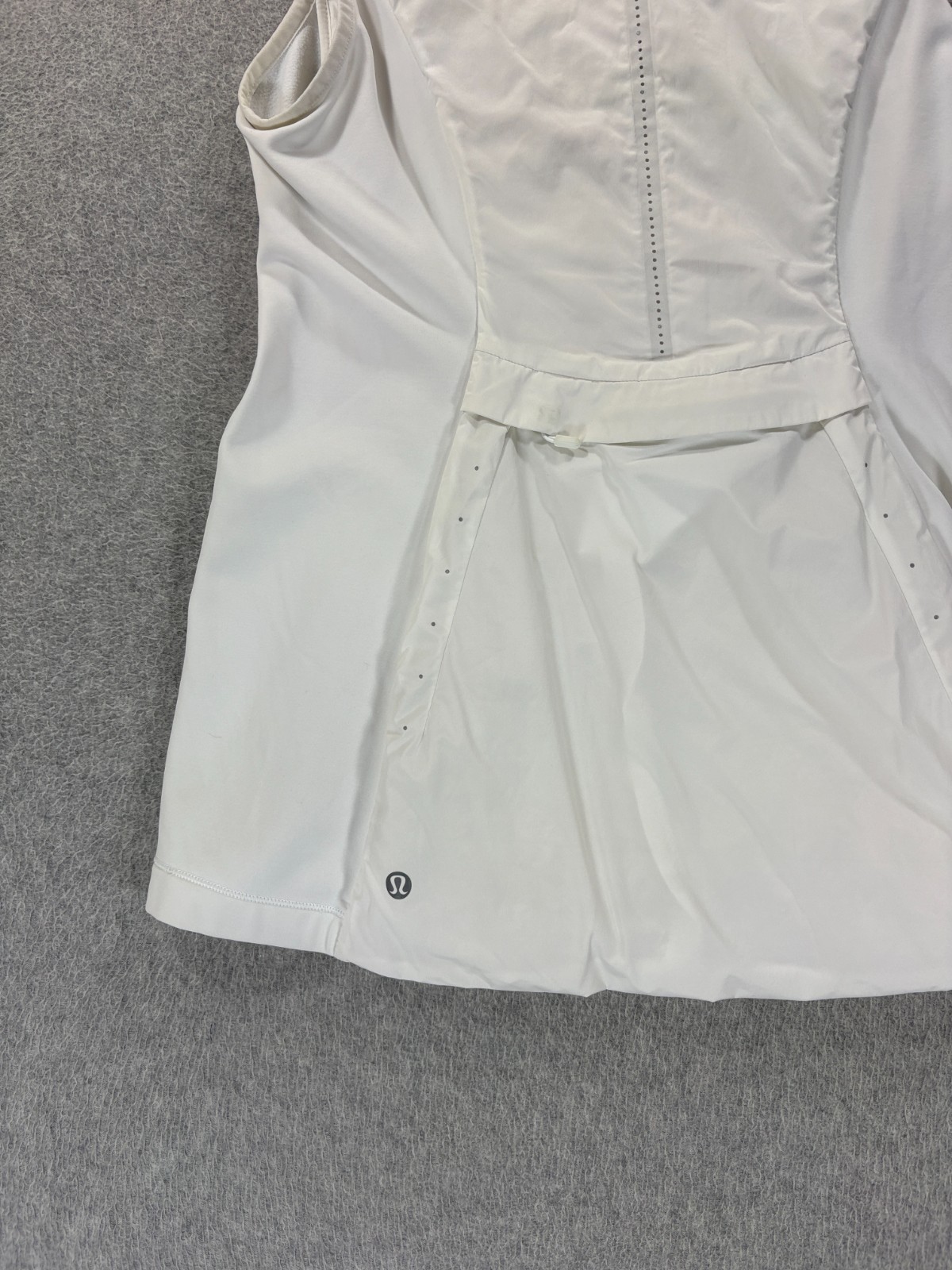 Lululemon Performance Athletic Jacket Vest (Women’s Size 8) White