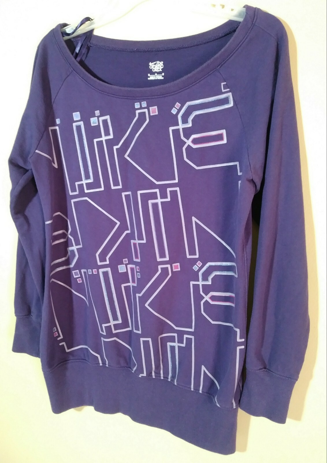RARE NIKE Athletic Dept Women’s Purple Sz M Yoga Zumba Fleece Top 411472-535 $50