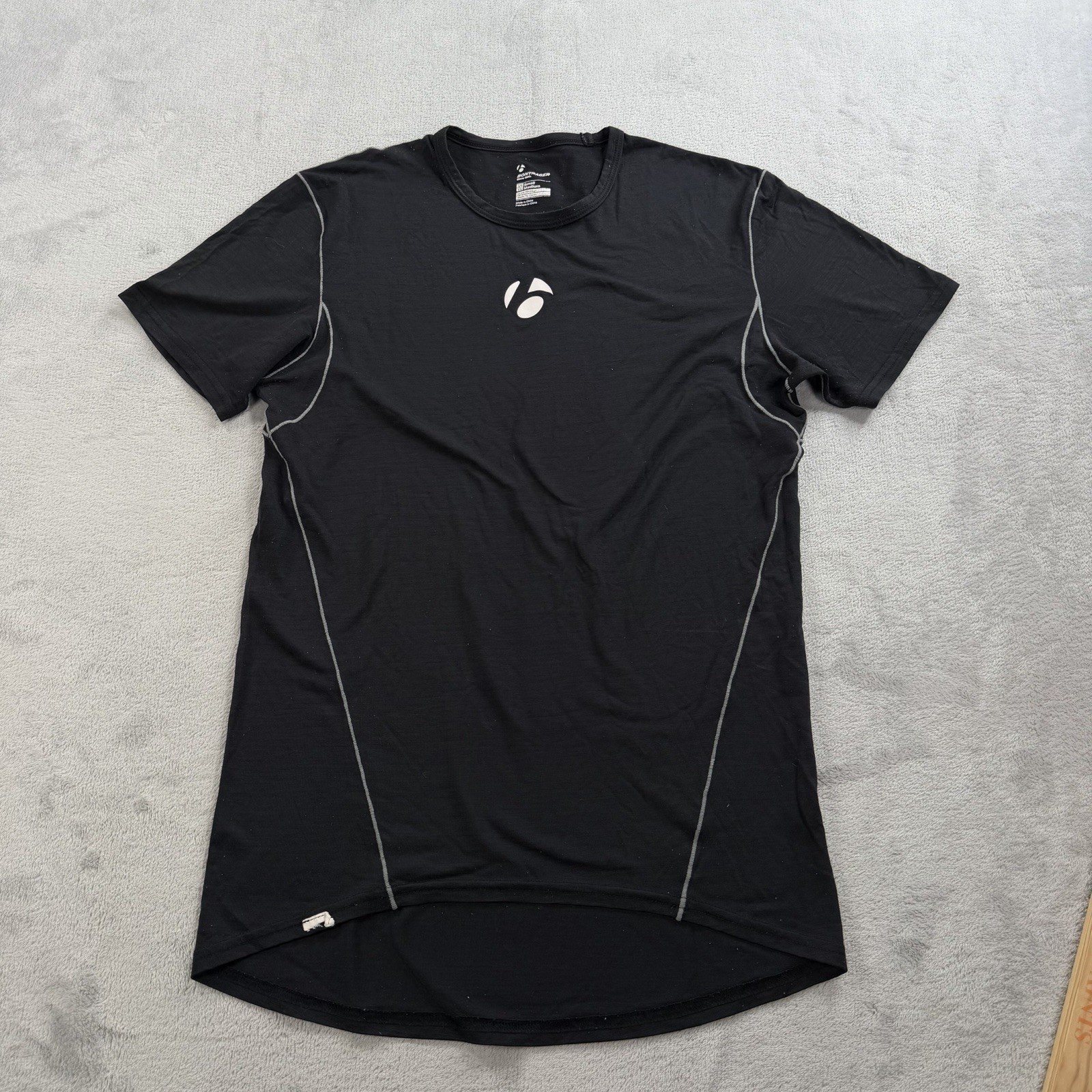 Bontrager T Shirt Womens S Black Merino Wool Base Layer Short Sleeve Cycling