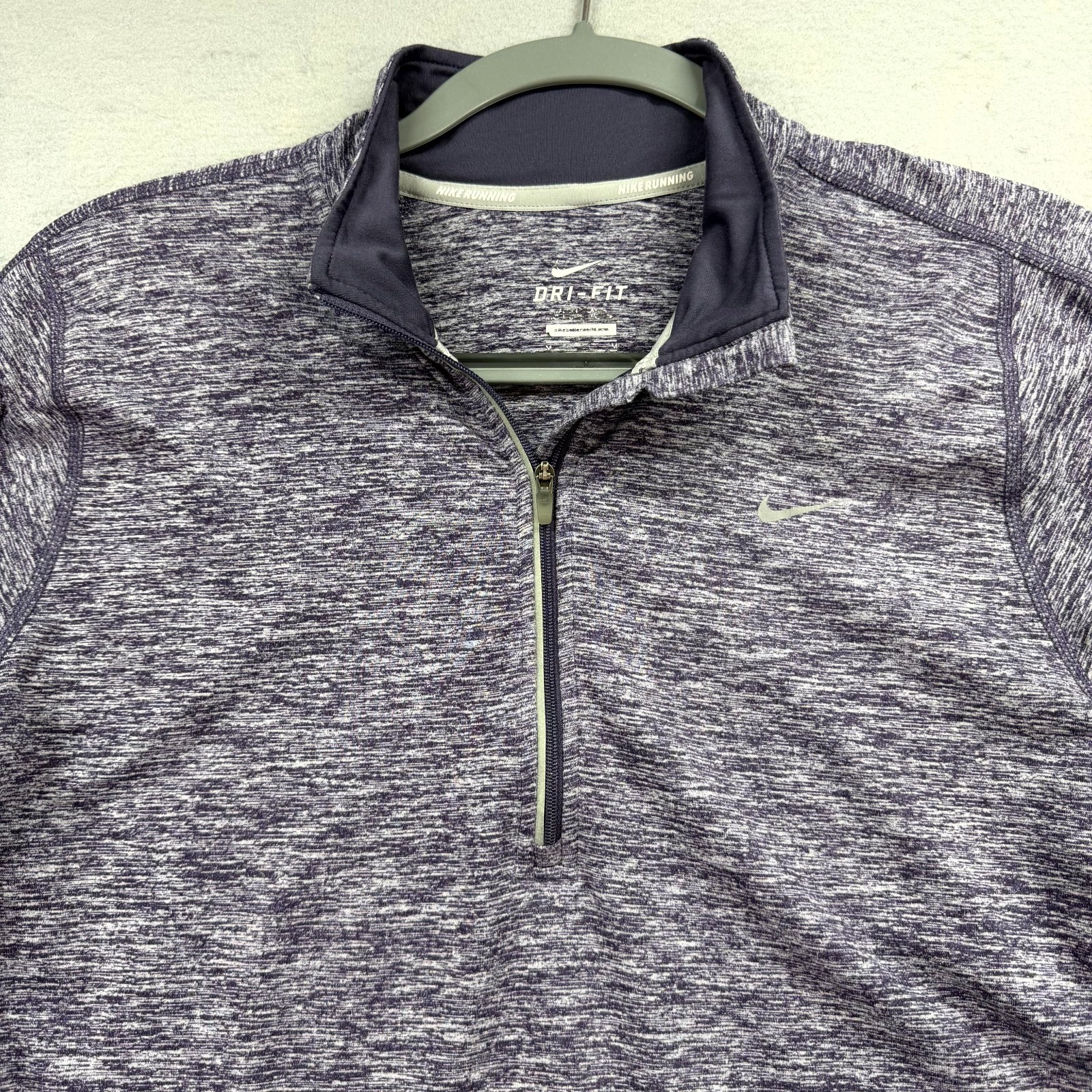 Nike Element Running 1/4 Zip Pullover Womens M Heather Purple Thumb Hole Sleeve