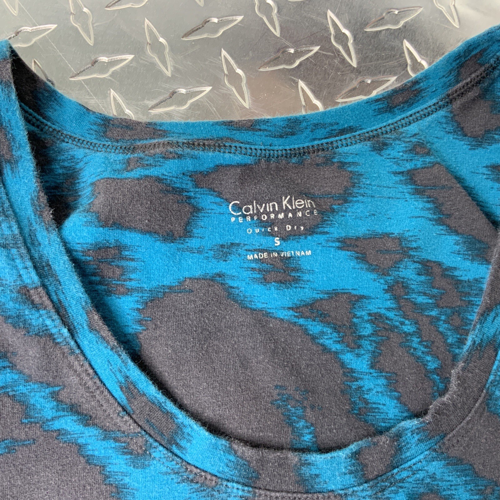 Calvin Klein Size Small Performance Quick Dry Tank Top Pull Over Turquoise Grey