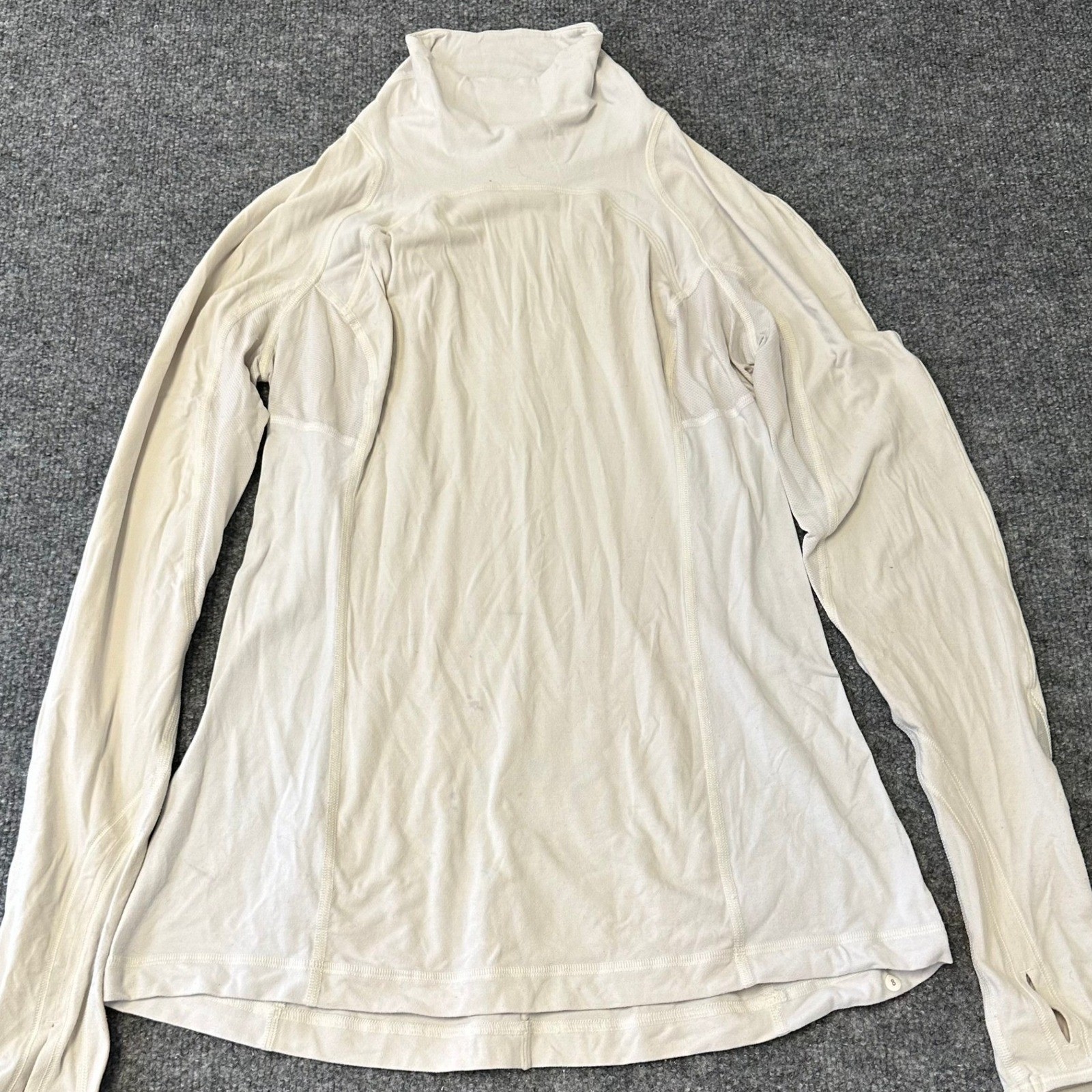 Lululemon Top Womens Size 4 Cream White Mock Neck Long Sleeve Thumbhole Athletic
