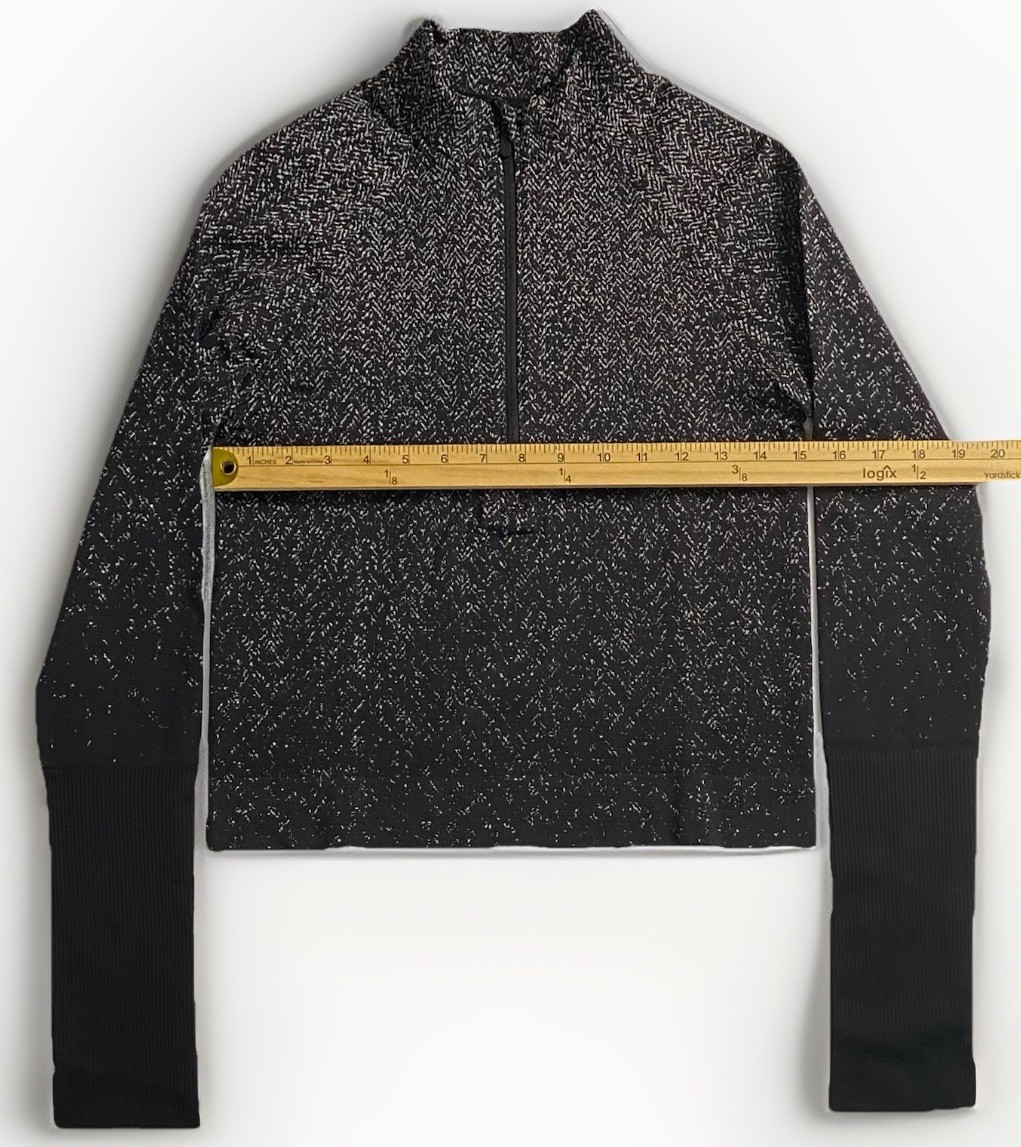 Lululemon Rest Less Cropped Half Zip Women’s Size 6 Herringbone Fade Black