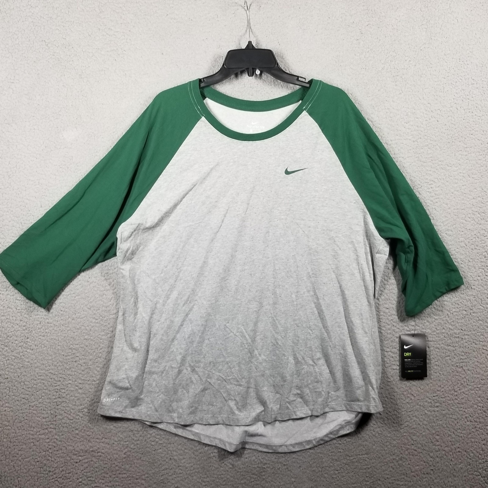 Nike Shirt Womens 2XL Green Gray Raglan 3/4 Sleeve The Nike Tee Swoosh Training