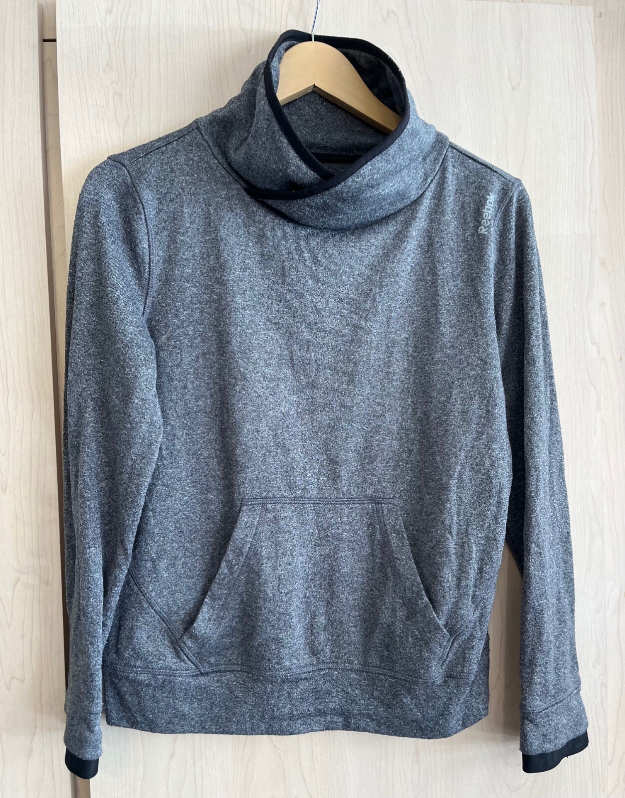 Women’s Reebok Playwarm Sport Band Neck Long Sleeve Shirt – Gray – Small