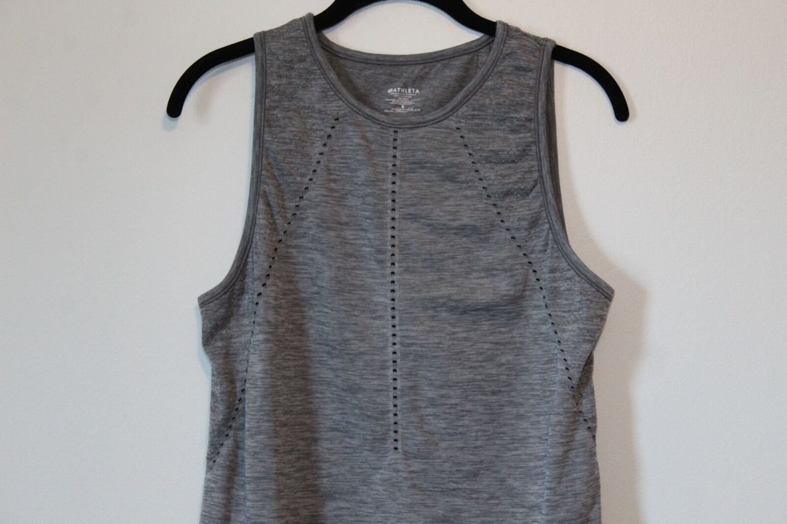 Athleta Foothill Athletic Perforated Tank Top Gray Women’s Size Small H14500