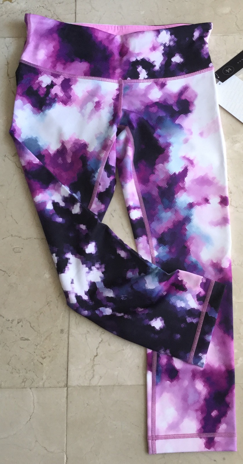 LULULEMON Wunder Under Crop III – Blooming Pixie SQOI Size 6 NWT