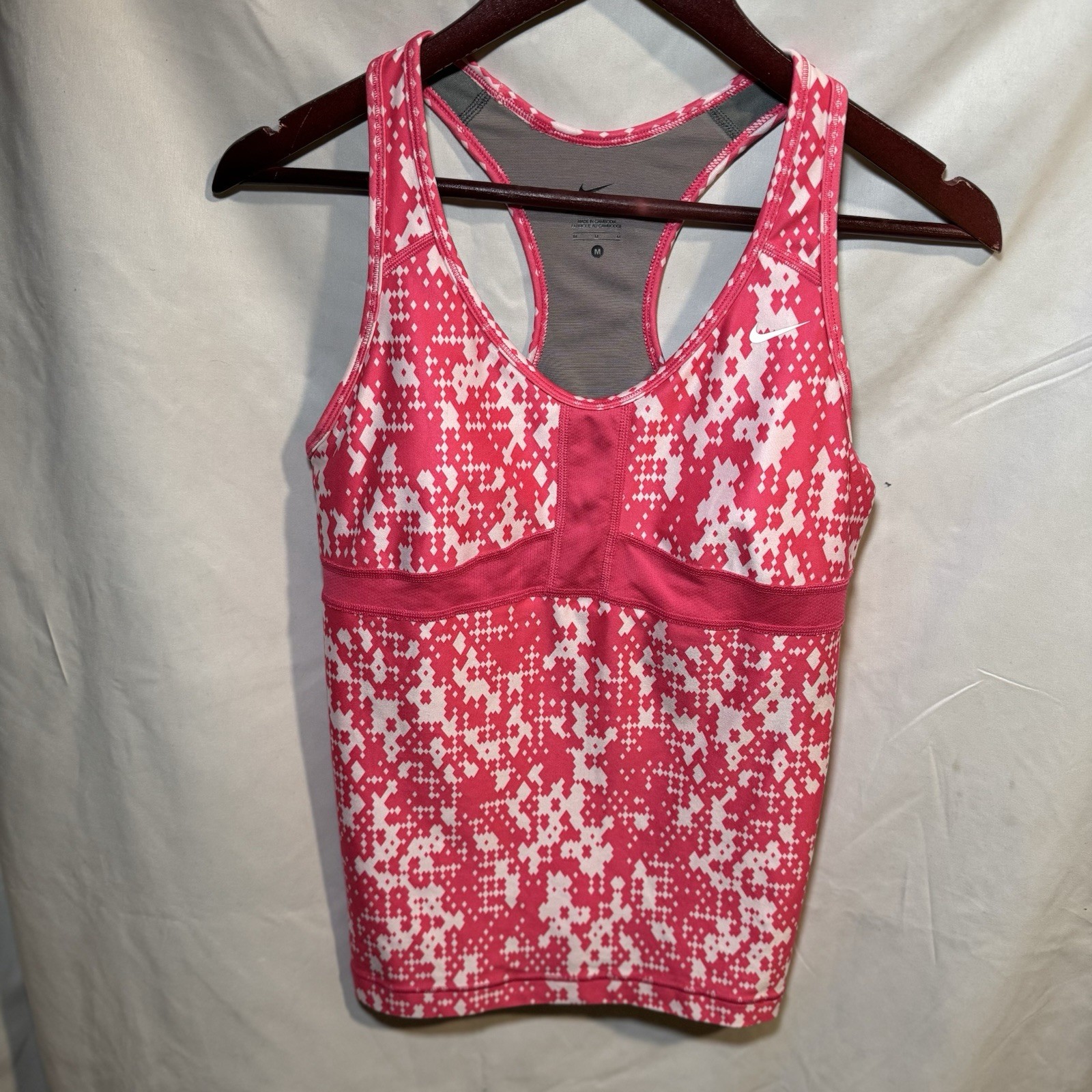 Nike Dri-Fit Womens Racerback Athletic Performance Tank Top Pink Geometric M