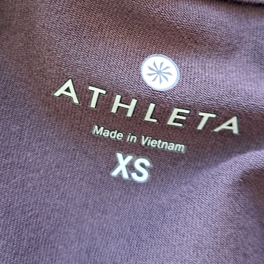 ATHLETA Superluxe Mock Zip Neck Pullover Top XS Wild Raisin Active Athletic