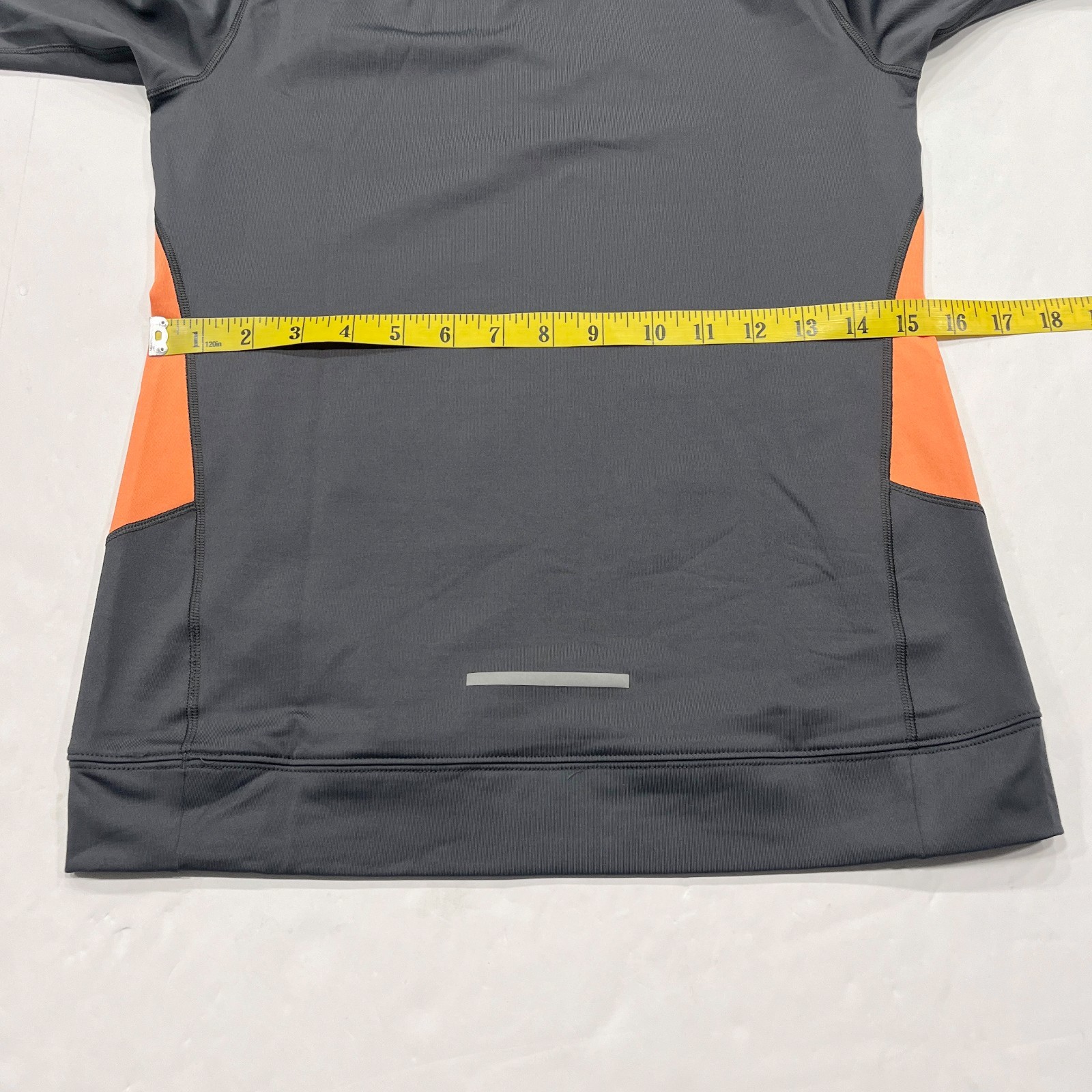 Second Skin Compression Top Womens Medium Gray CWC 1/4 Zip WSS200314