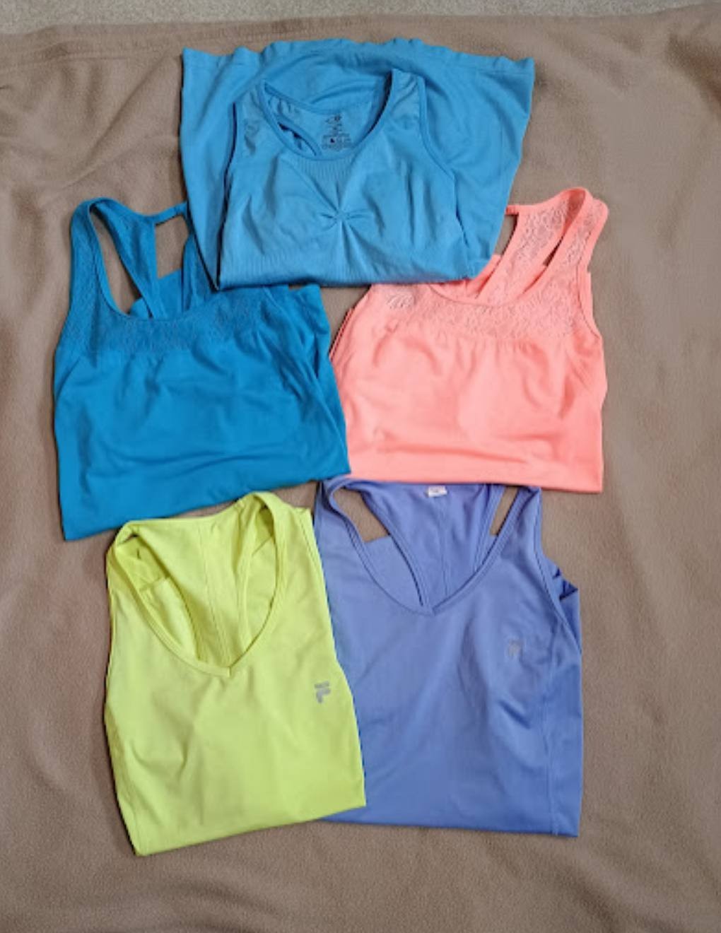 Lot Of 5 Yoga Exercise Gym Tank Tops 3 Racerback + 2 Regular Fila & C9 Solids XS