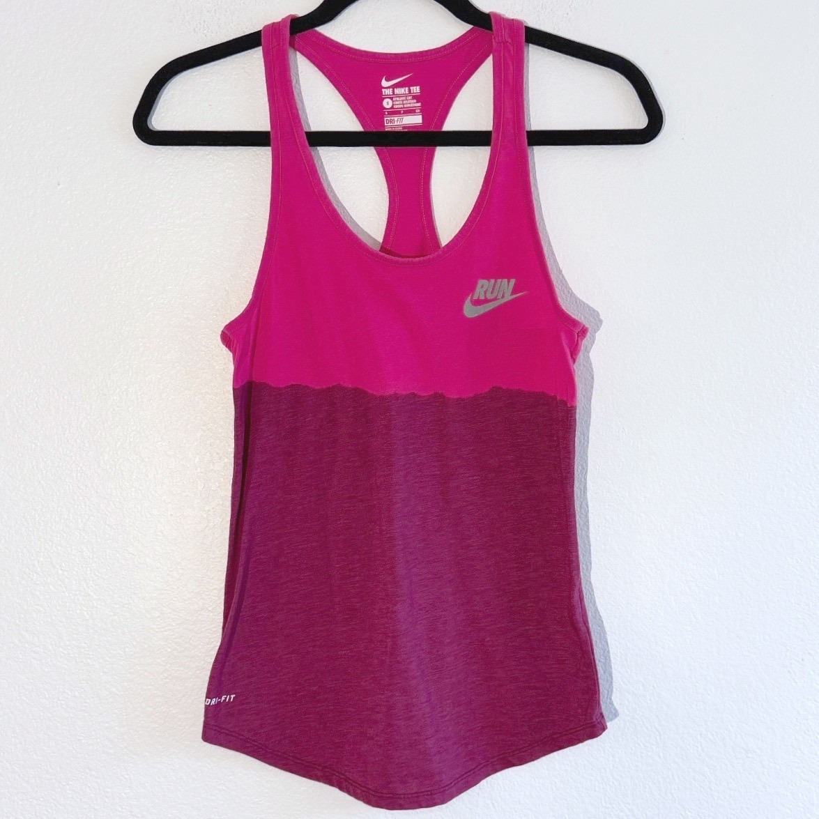 Nike Dri-FIT Running Tank Top Womens Small Pink Magenta Racerback Athletic Cut