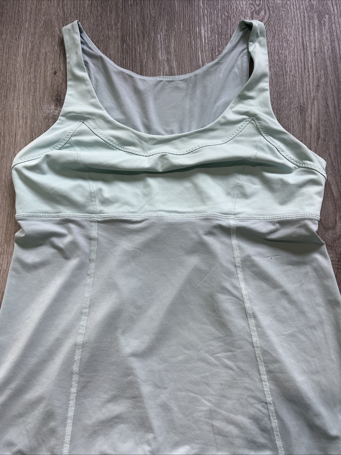 Lululemon Back Pleat Drawstring Muscle Tank Top PALE TURQUOISE BLUE 8 MEDIUM