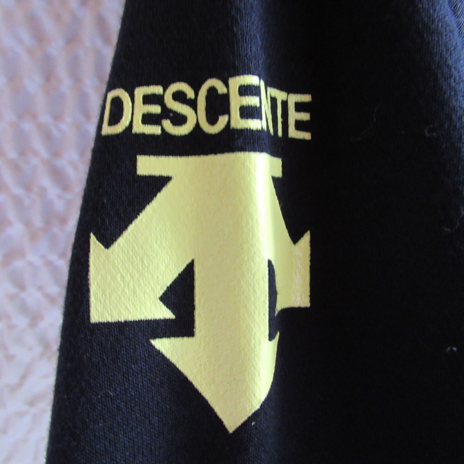Descente Pullover Biking Top Small Long Sleeve Black Yellow Riding Quarter Zip