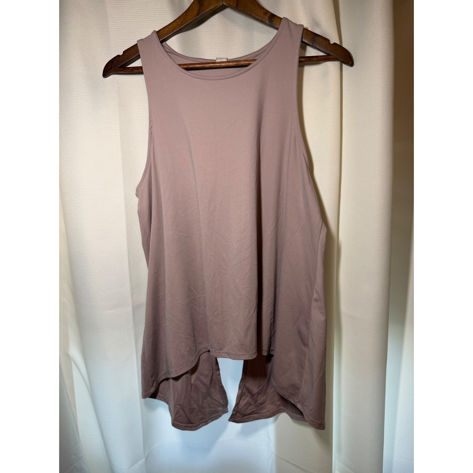 Yogalicious Womens Split Back Tie Activewear Yoga Tank Top Large Mauve RN144527