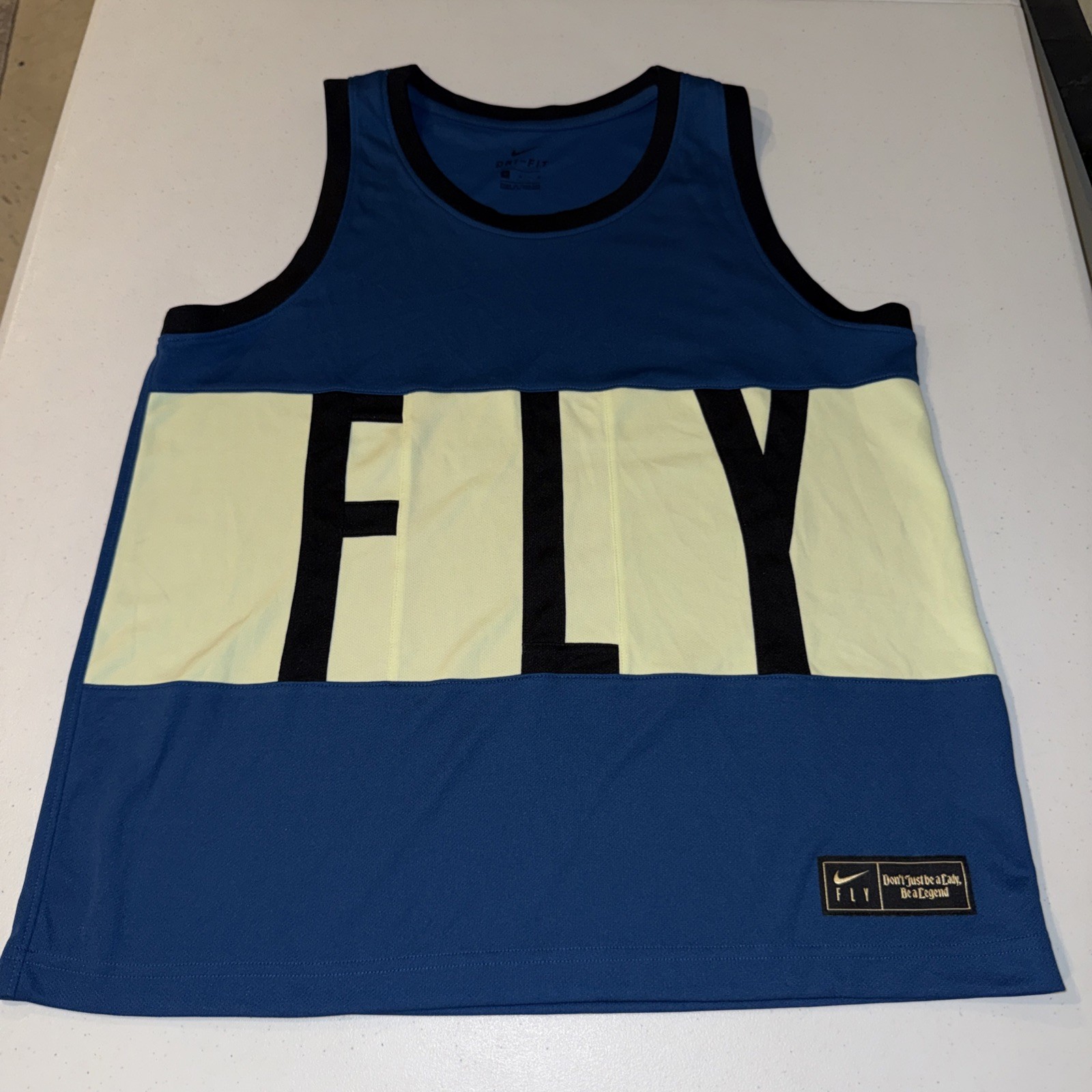 NIKE DRI FIT SWOOSH FLY WOMENS BASKETBALL JERSEY SIZE MEDIUM BRAND Don’t Just Be
