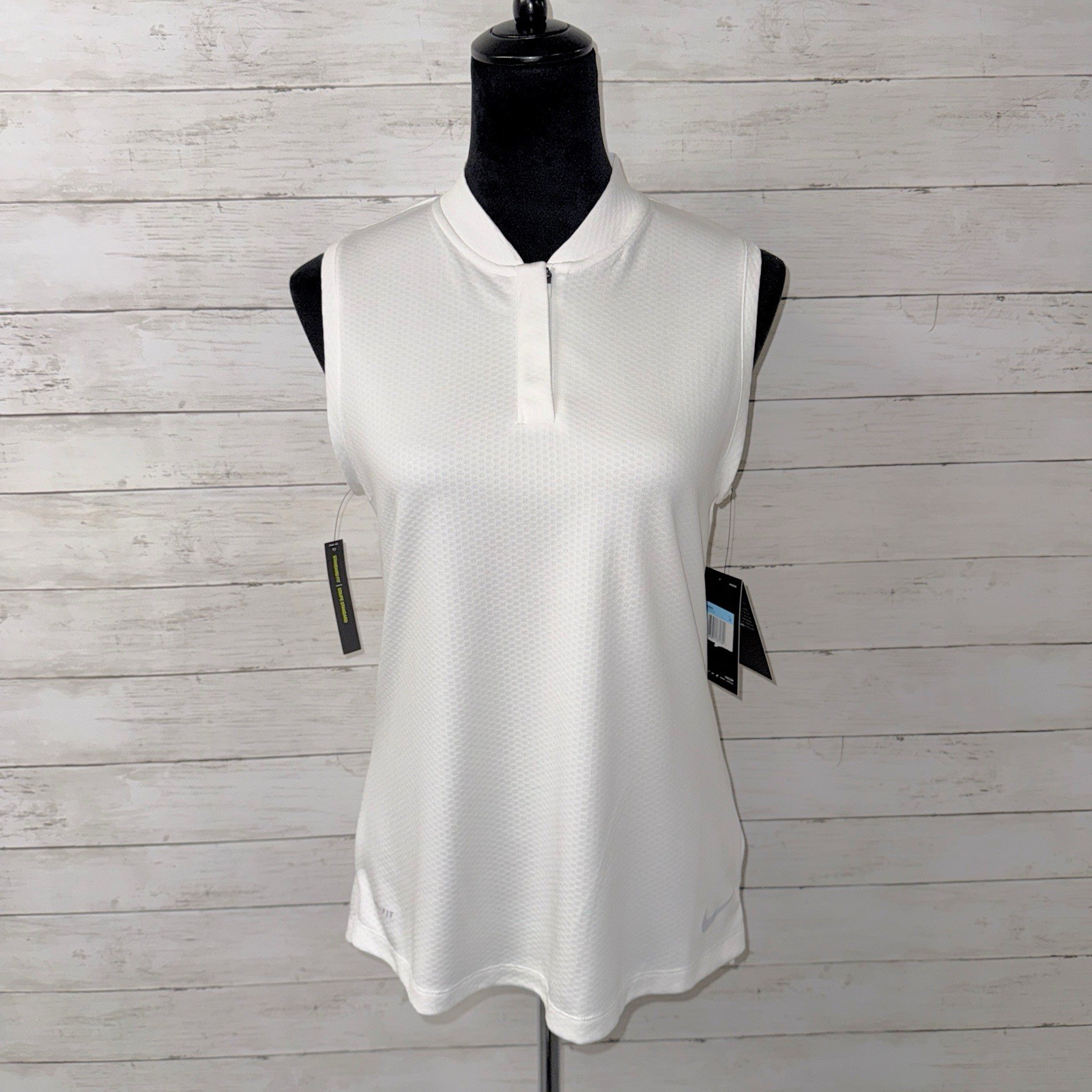 Nike Golf Sleeveless 1/4 Zip Top